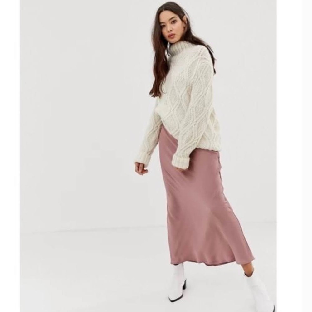 New with tags Free People Normani Bias mauve satin midi skirt